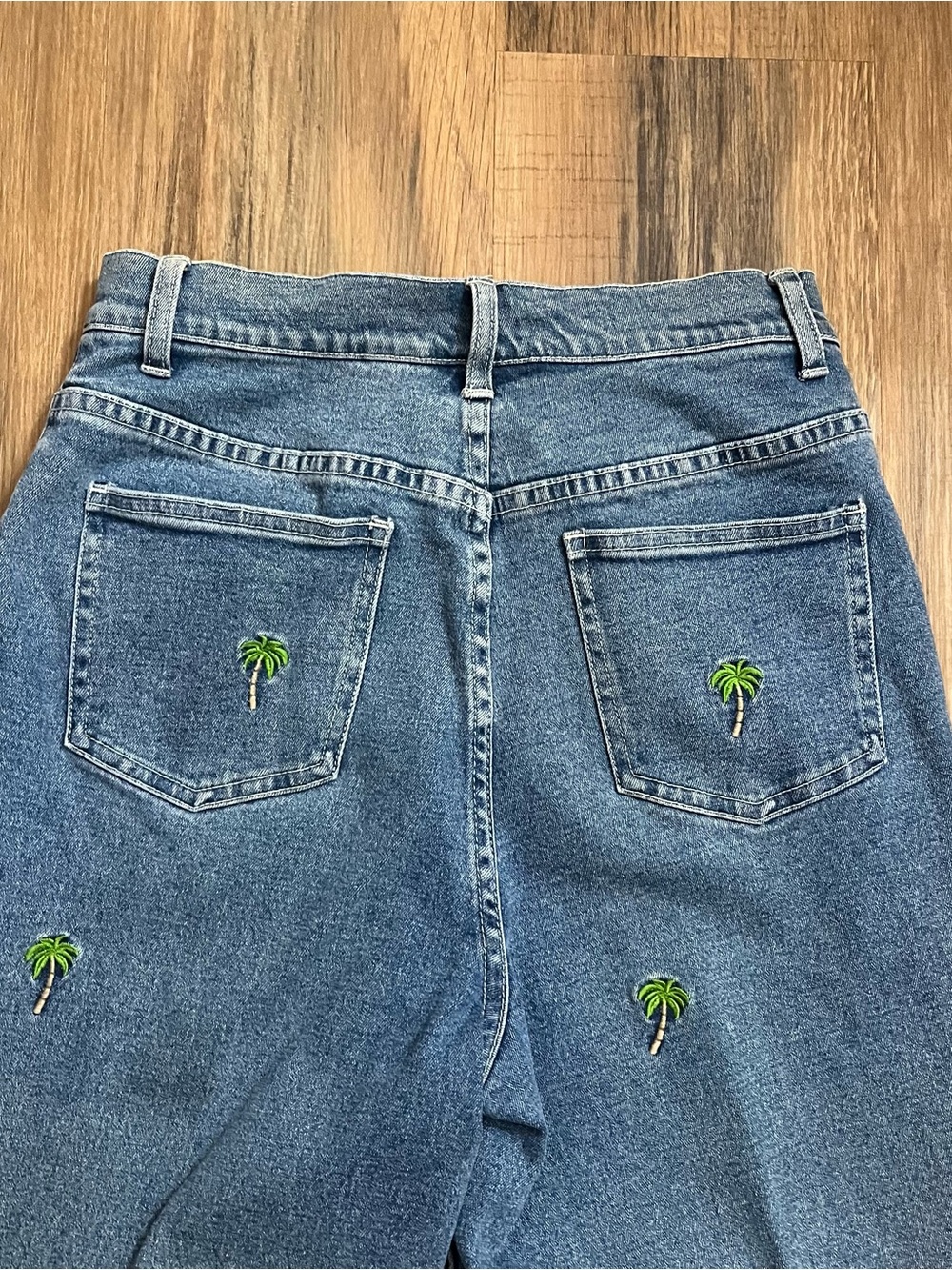 Vintage The Quacker Factory Embroidered Palm Tree Blue Jeans Womens Sz 8 Cropped - Picture 8 of 12